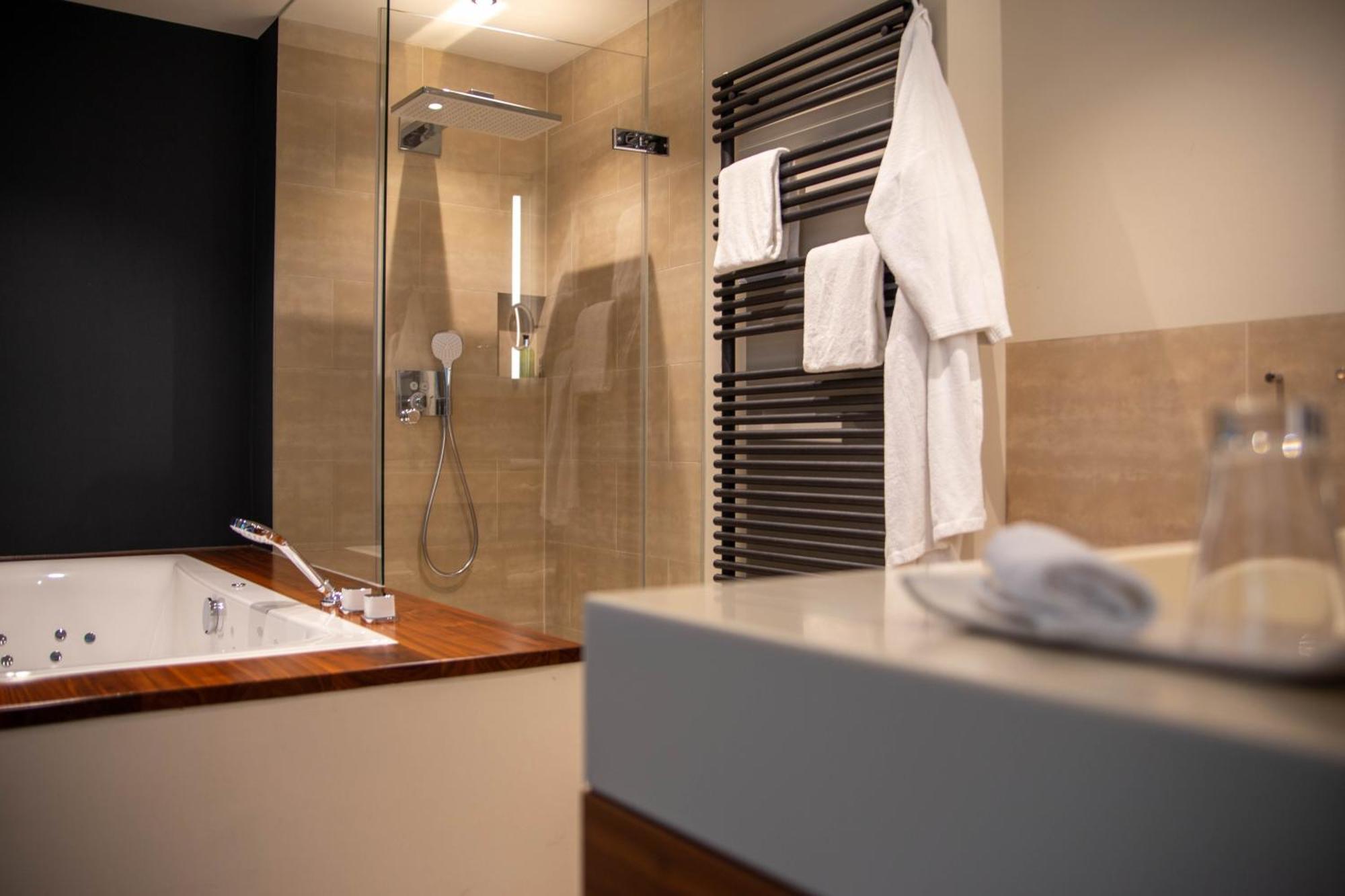 Seehotel Ketsch Schwetzingen Luaran gambar