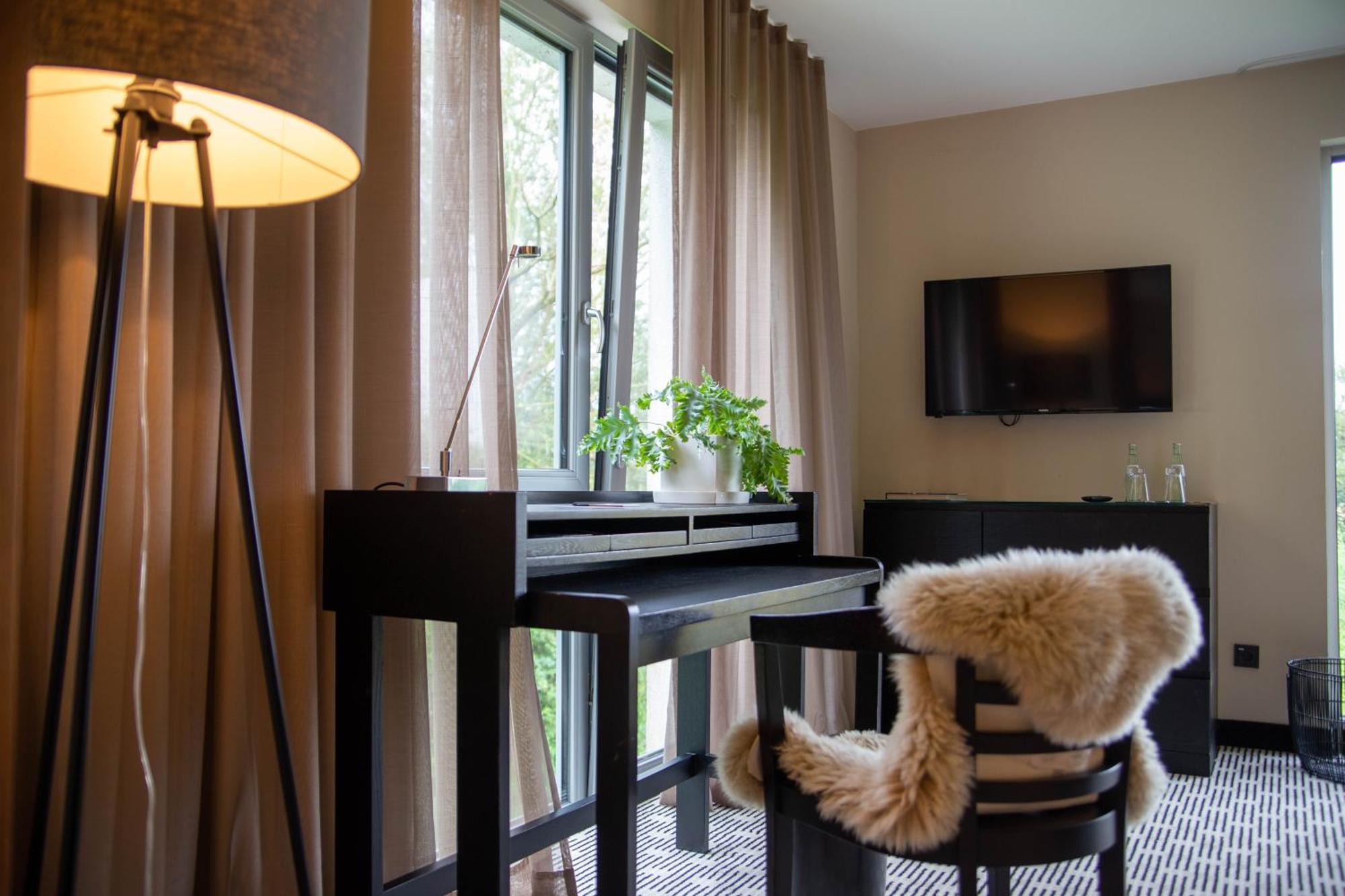 Seehotel Ketsch Schwetzingen Luaran gambar