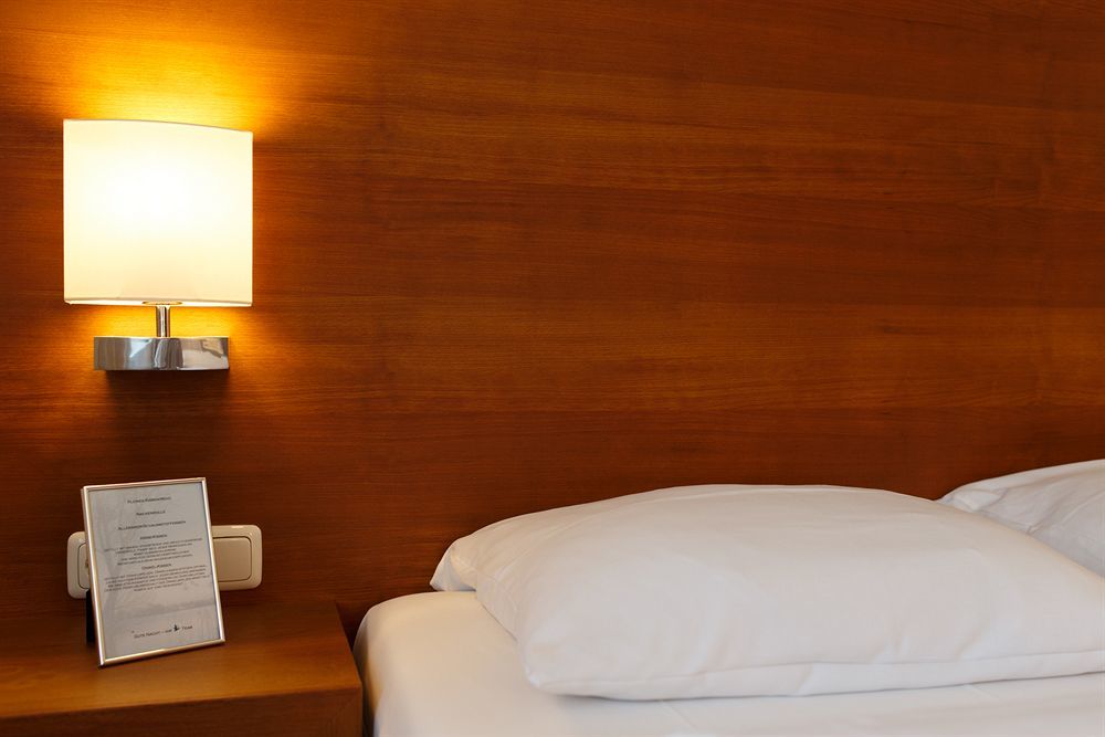 Seehotel Ketsch Schwetzingen Luaran gambar